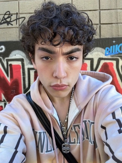 KI-Creator Elias, Gen Z, Wienerisch
